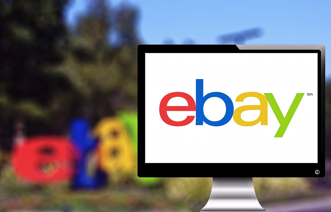 When to Sell Things on eBay to Make Extra Money